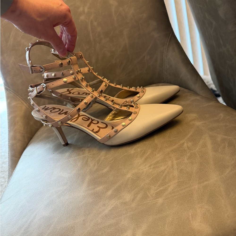 Sam Edelman Blush and Cream Studded T-Strap Kitten Heel - Picture 3 of 8